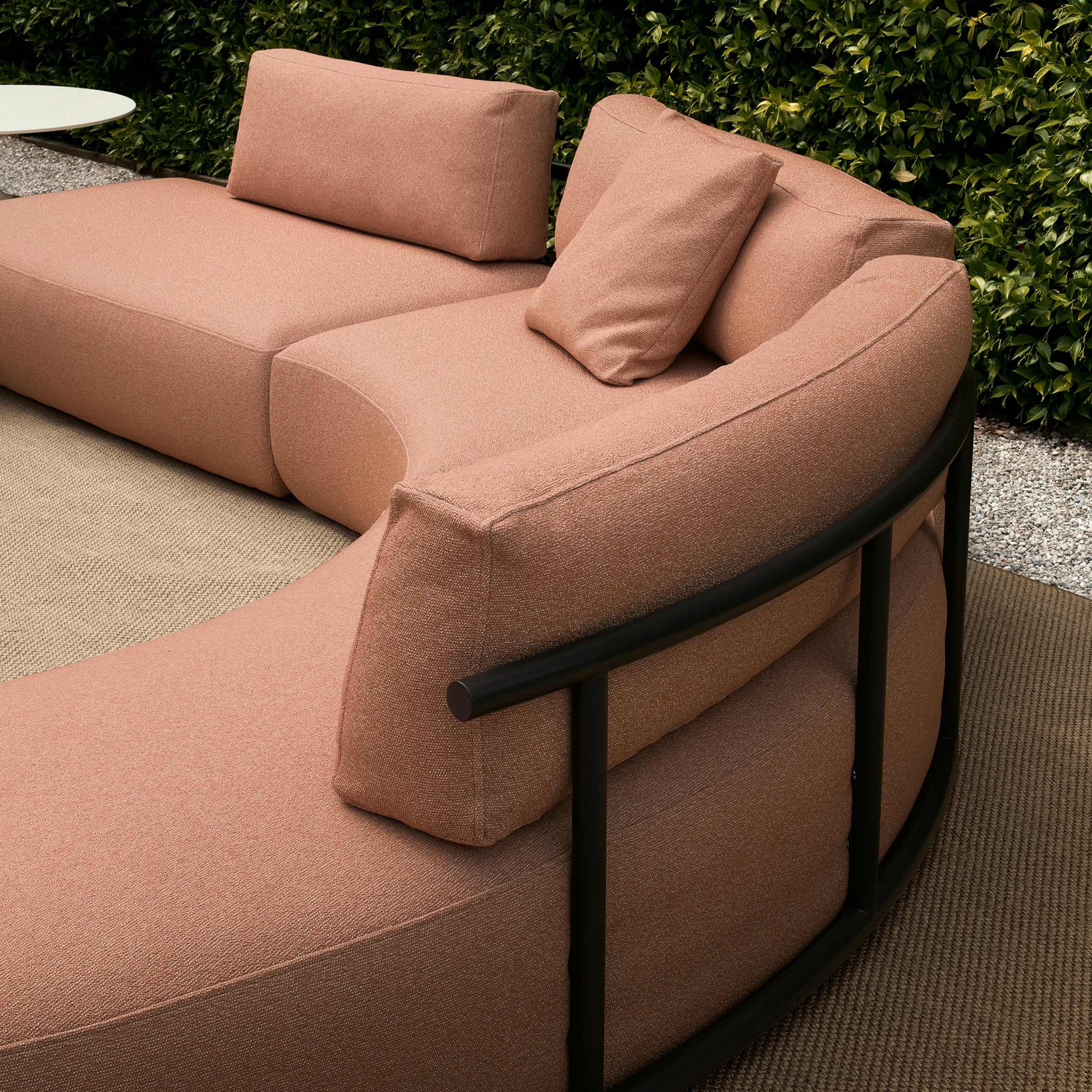 Cosy Curve Outdoor Sofa