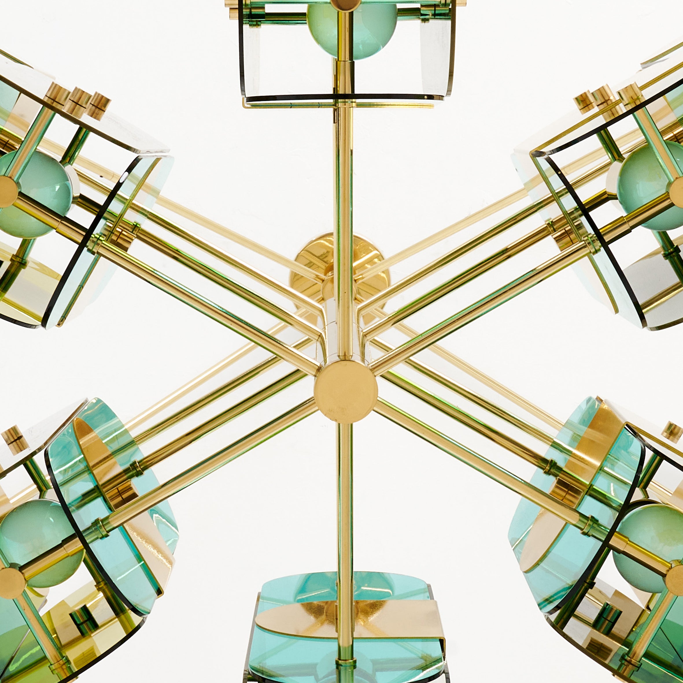 Asta Chandelier
