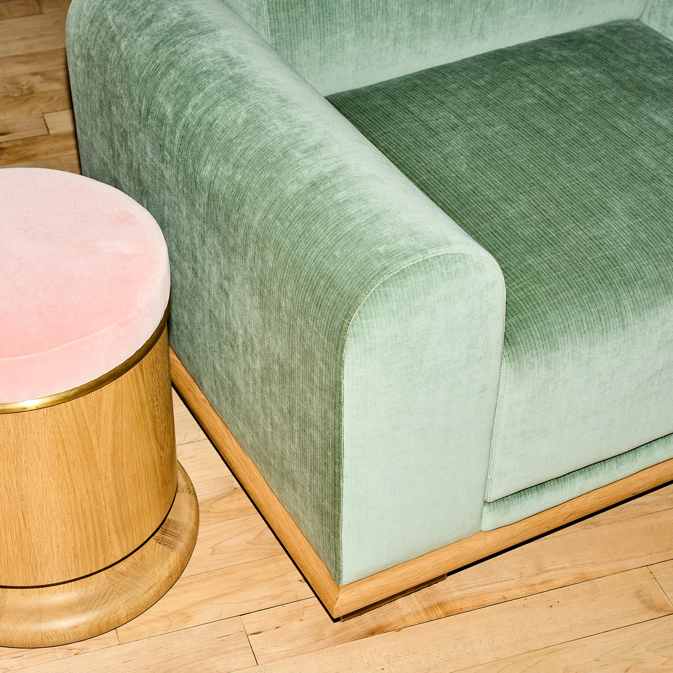 Livia Ottoman