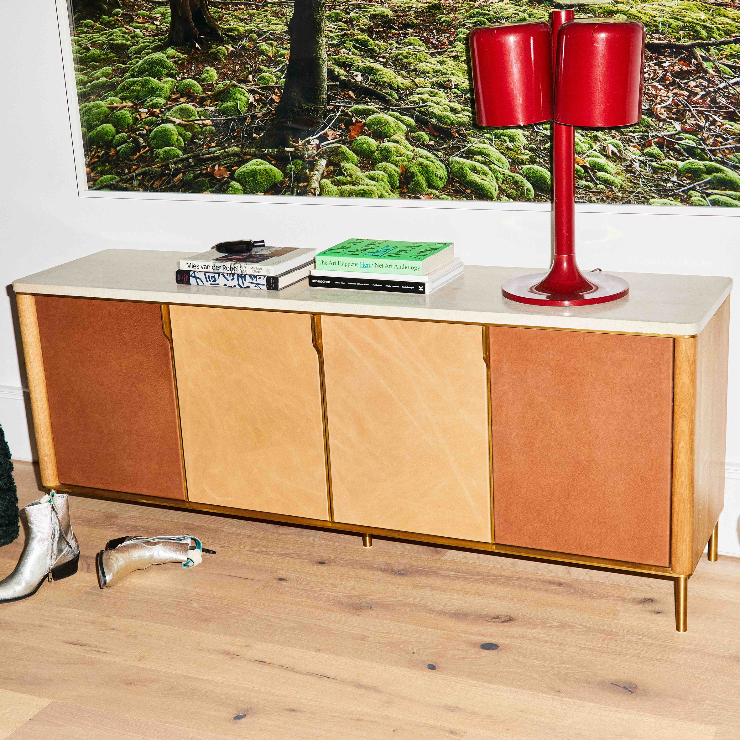 Mara Credenza