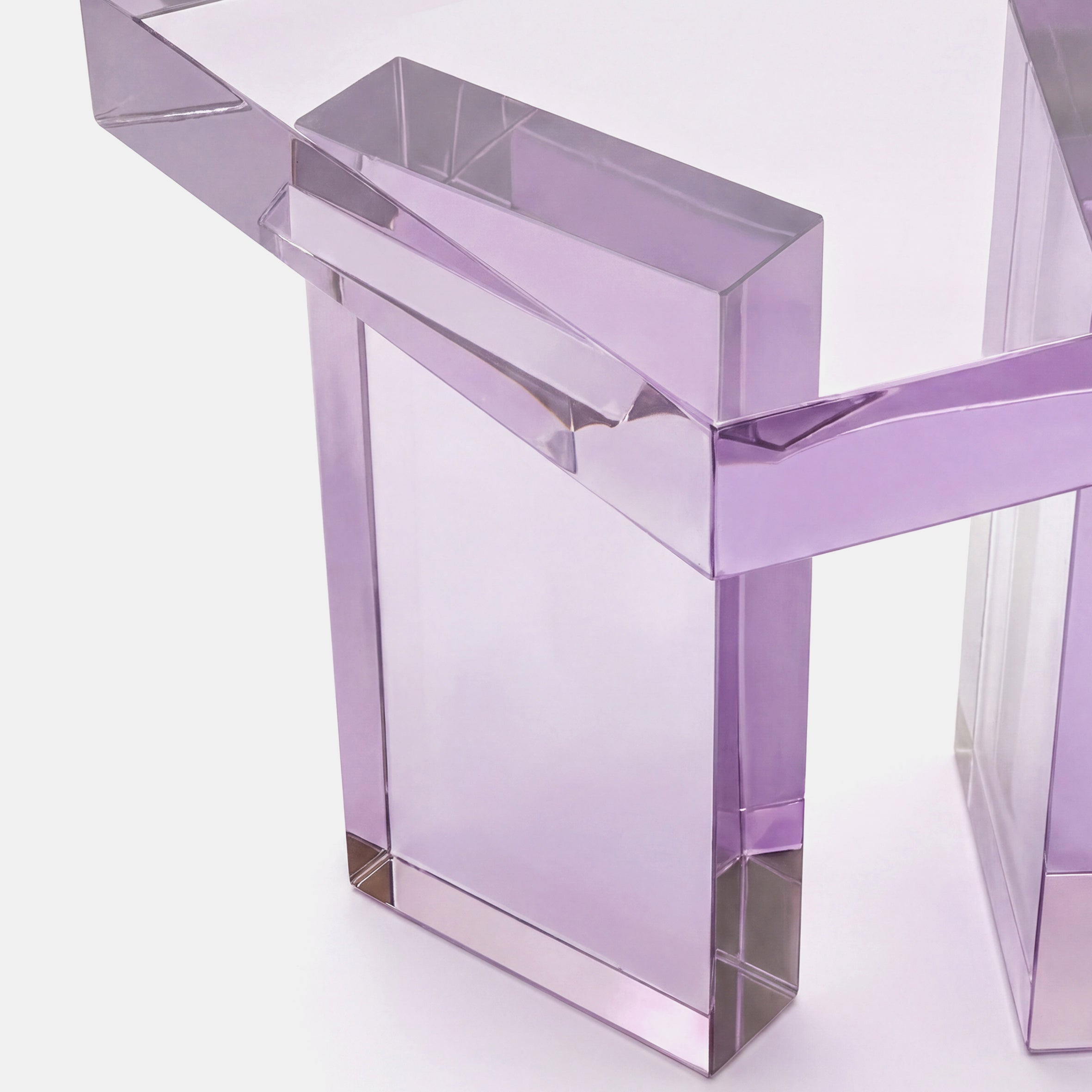 Gelo Side Table