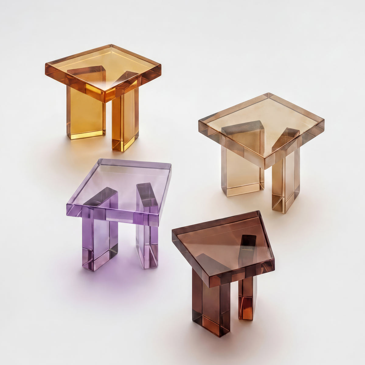 Gelo Side Table
