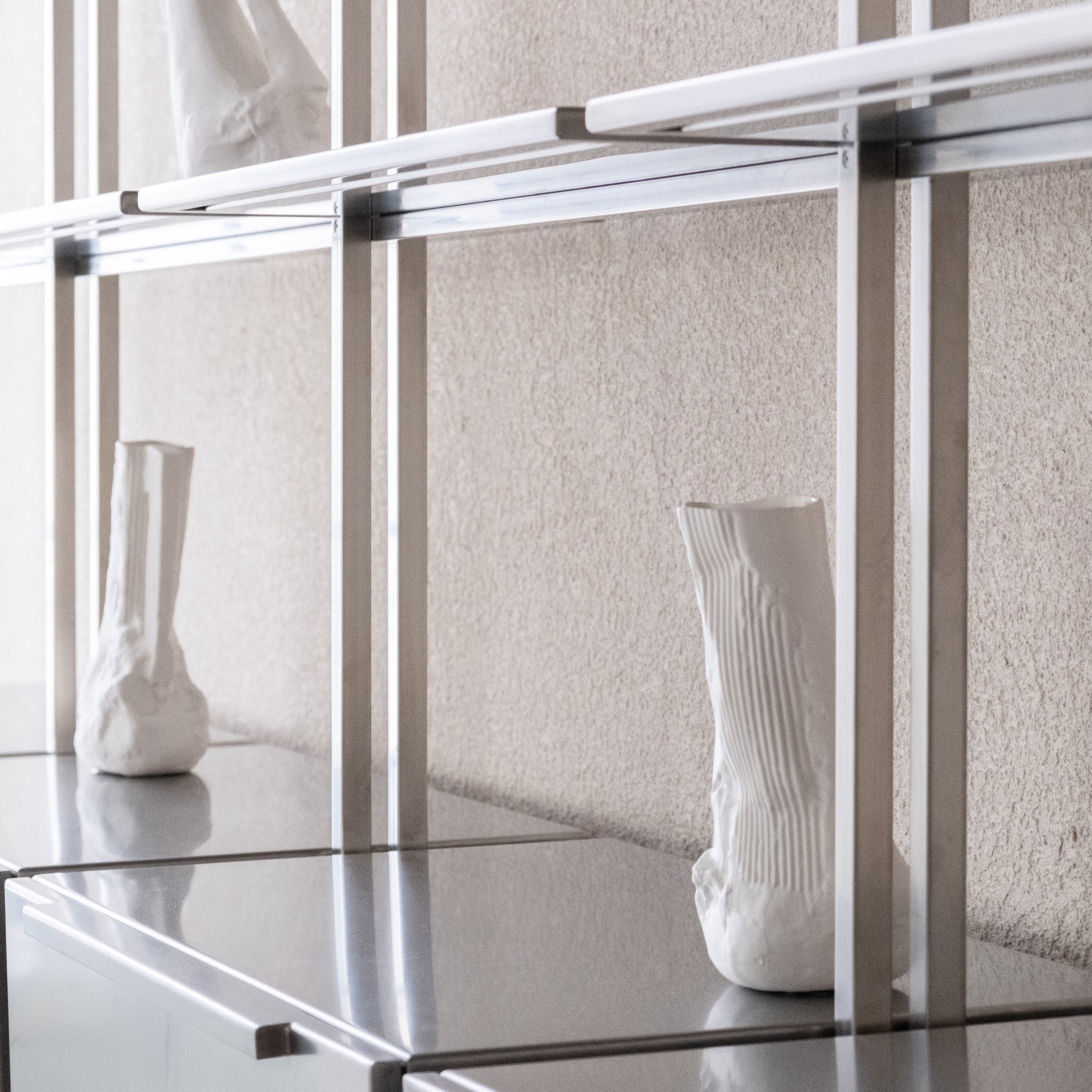 Vase I Off-White Artifacts