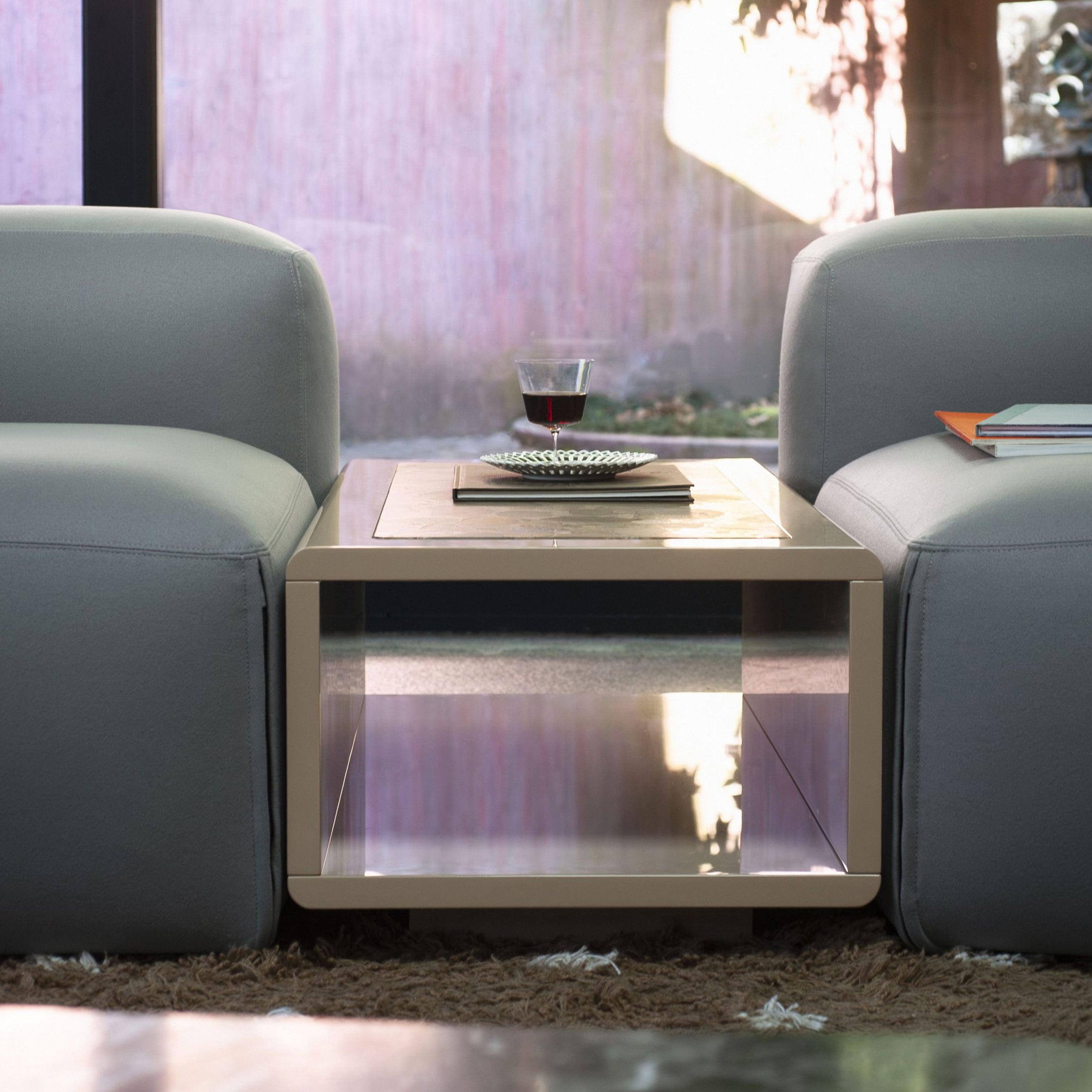 Tesis Coffee Table