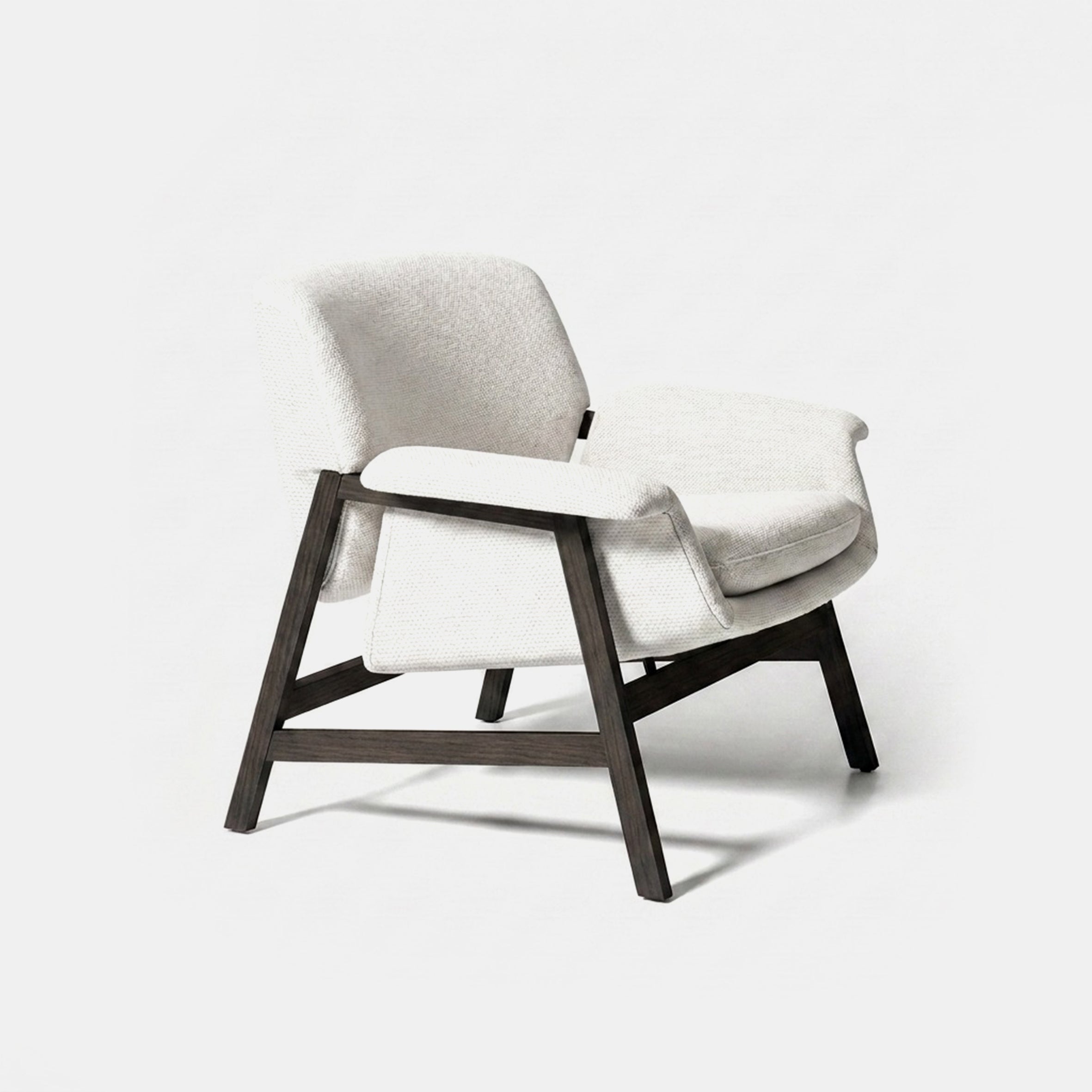 Agnese Lounge Chair | Tacchini | Monologuelondon.com