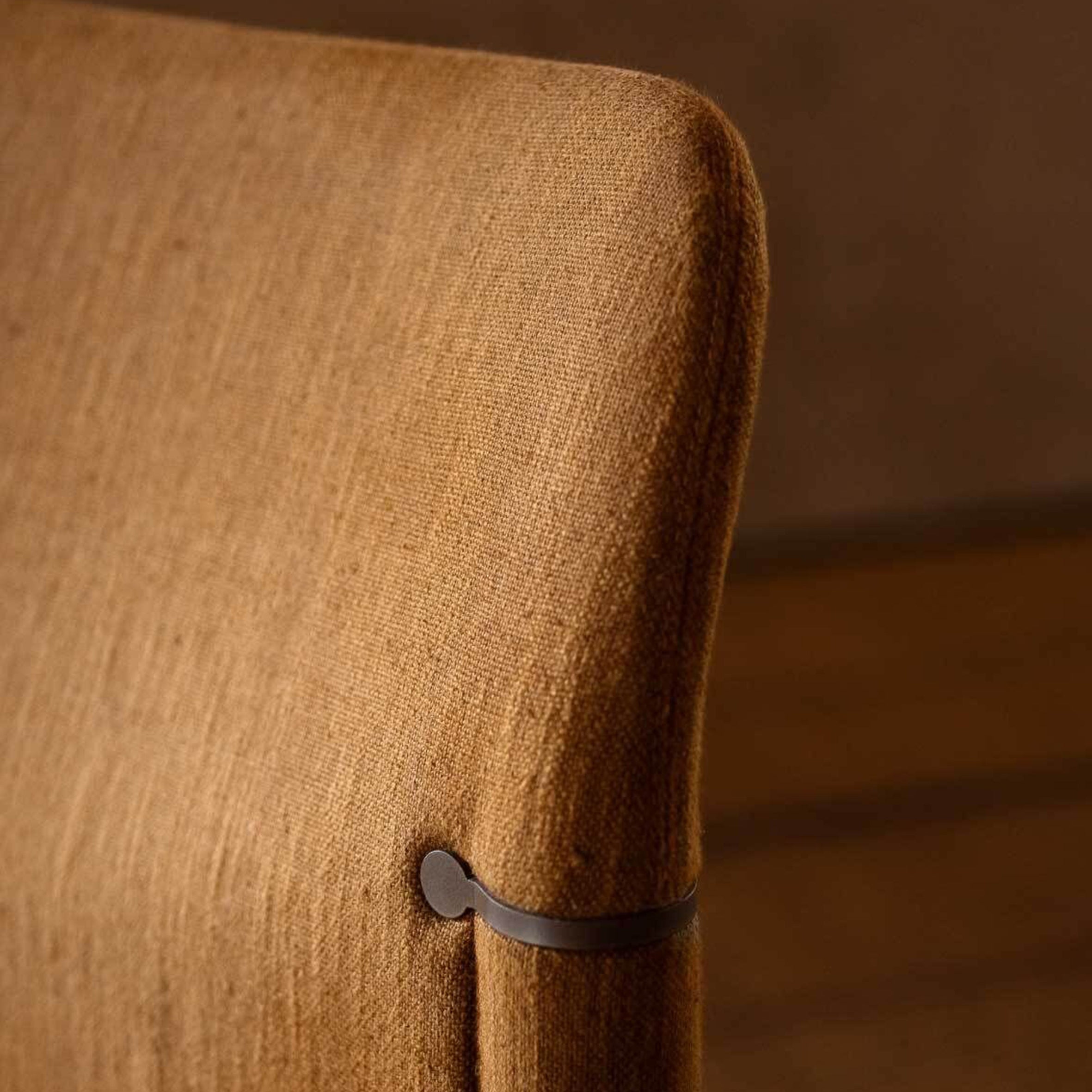 Sempronia Chair