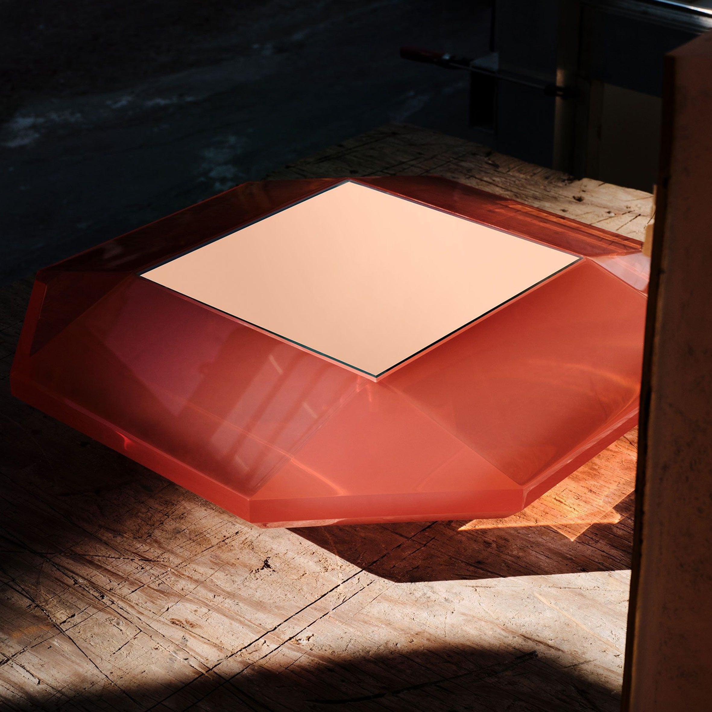 Tact & Trace Mirrors