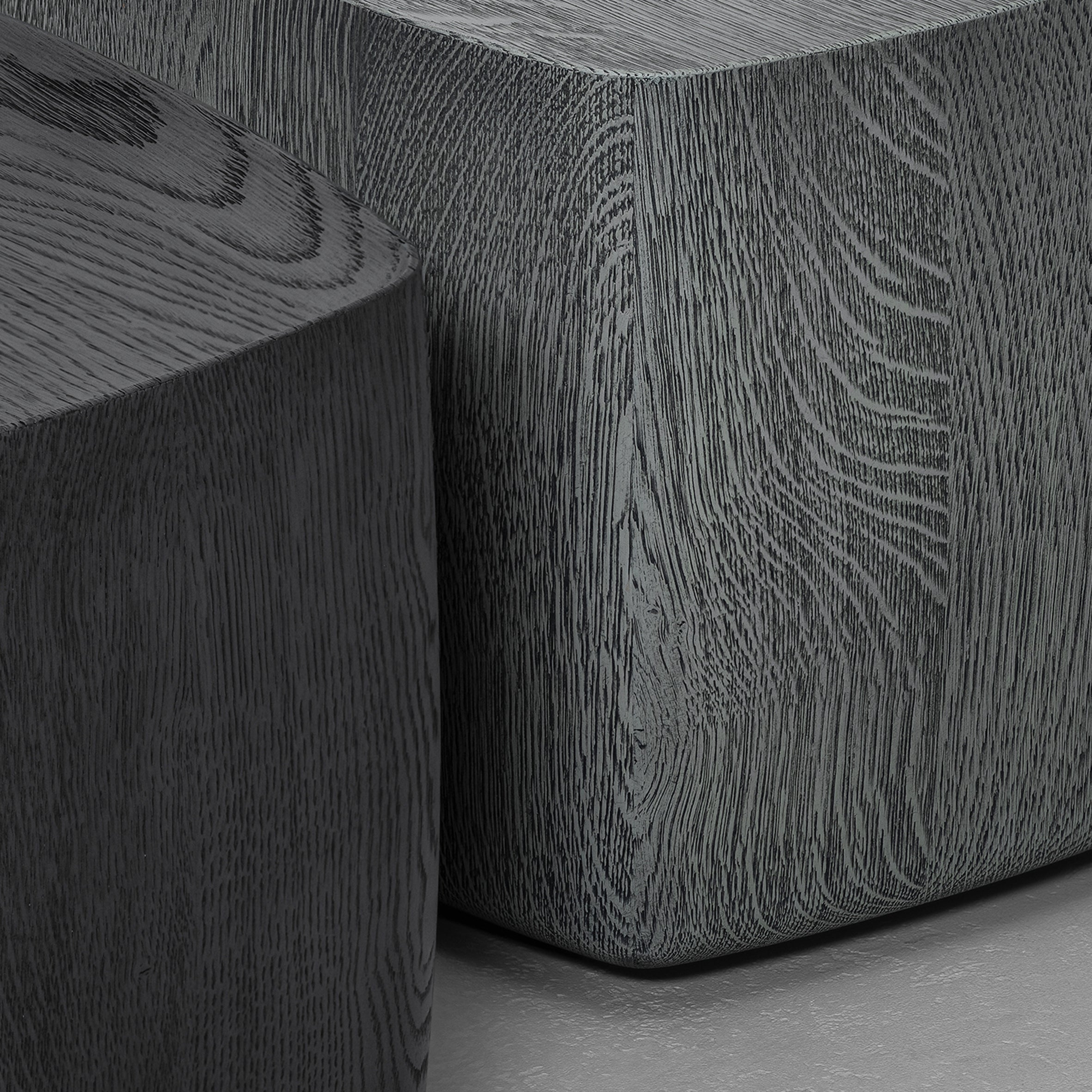 Curvum Coffee Table