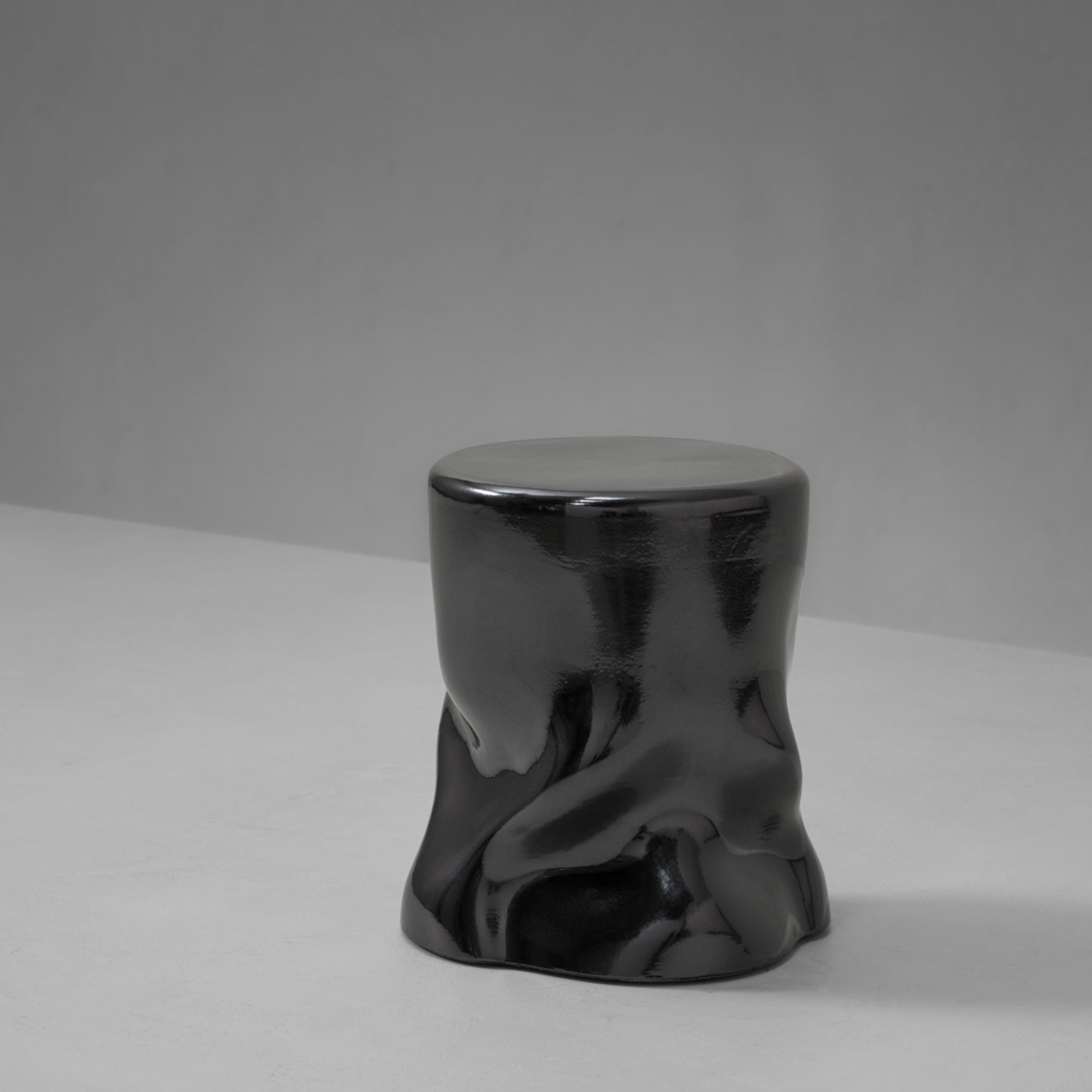 Datsu Stool