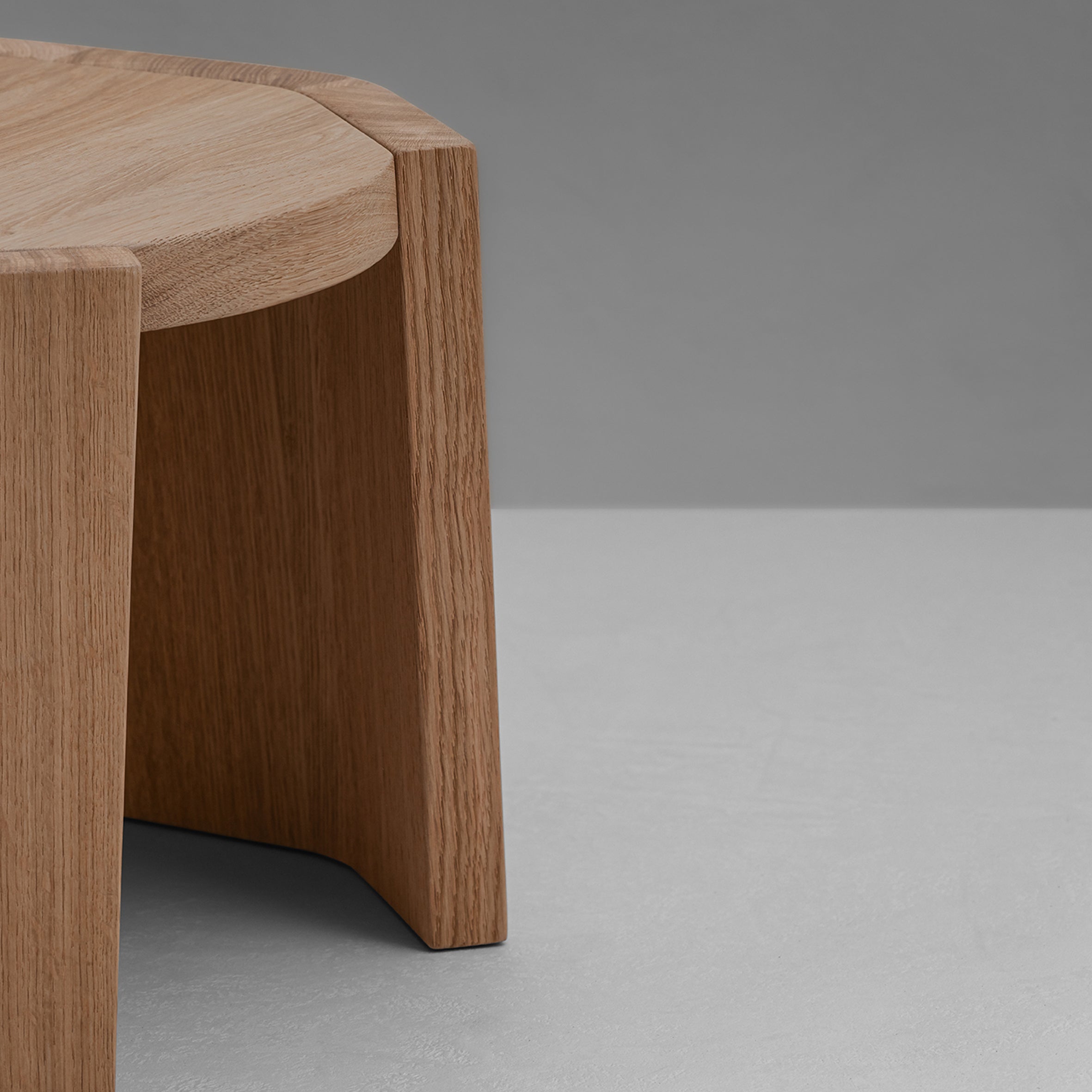 Jak Side Table