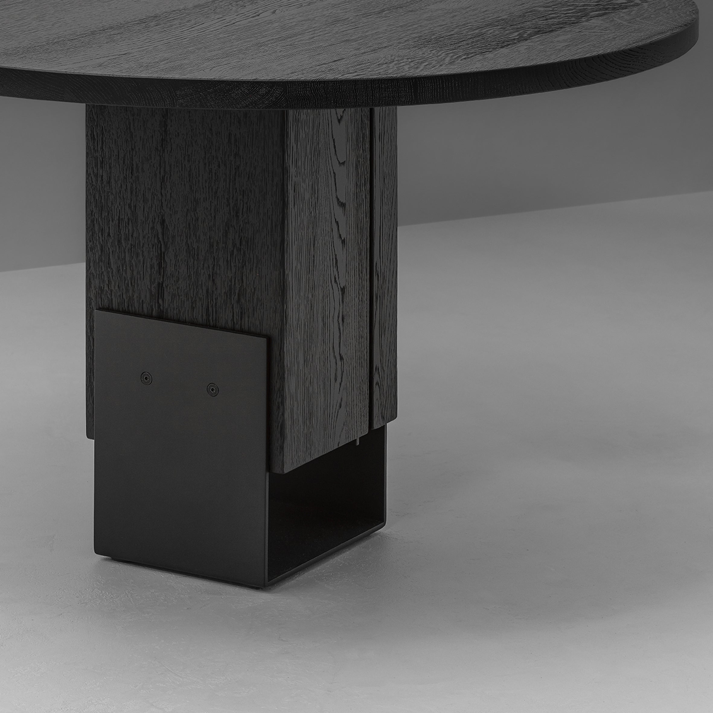 Kitale Round Dining Table