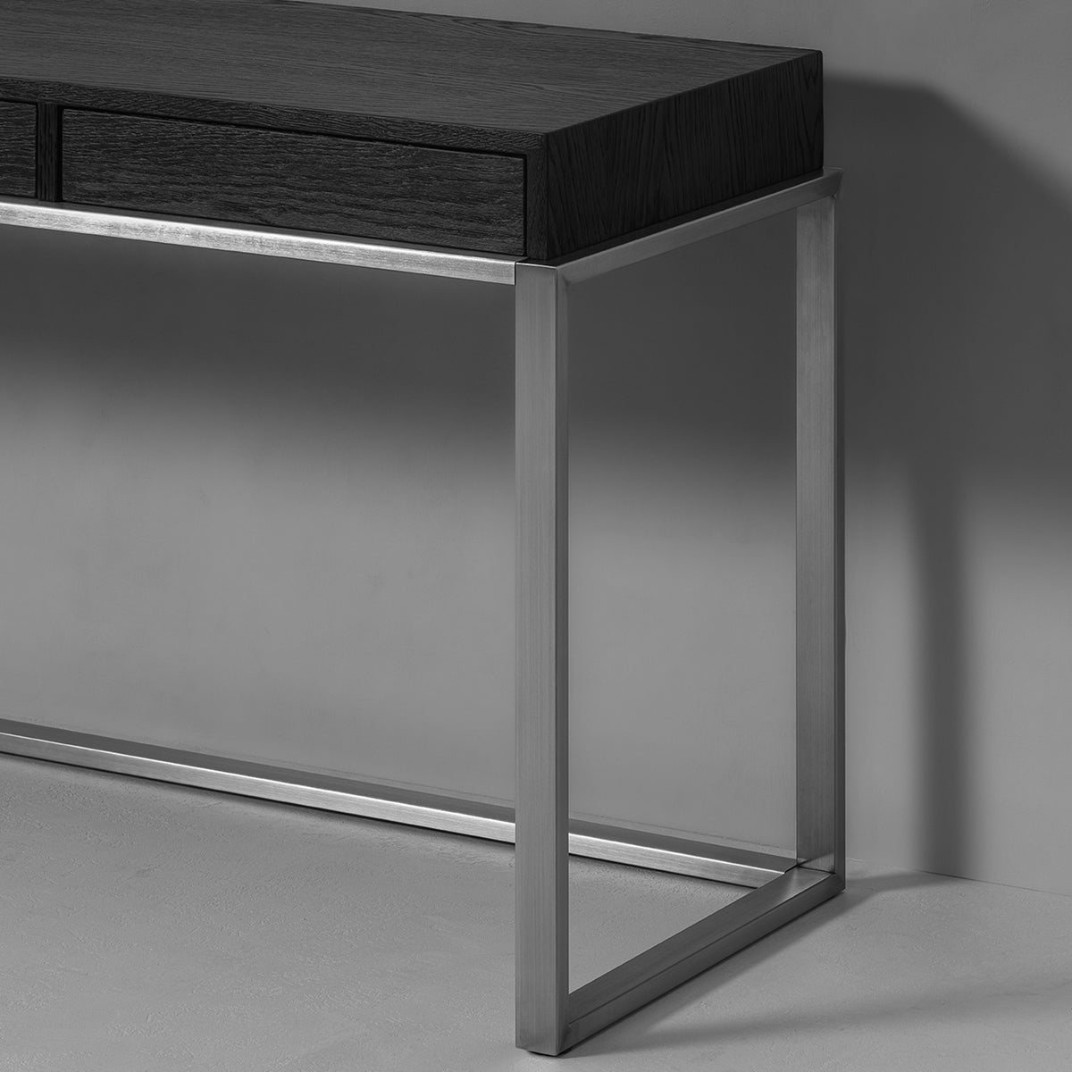 Nota Bene Console | Van Rossum | Monologuelondon.com
