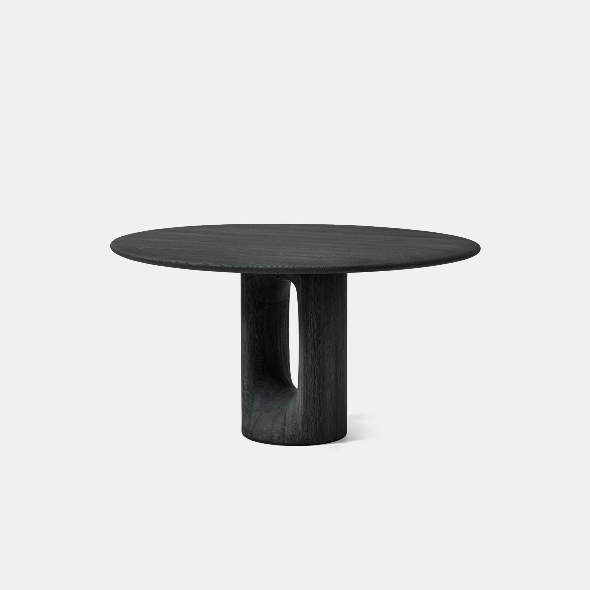 Patine Round Dining Table