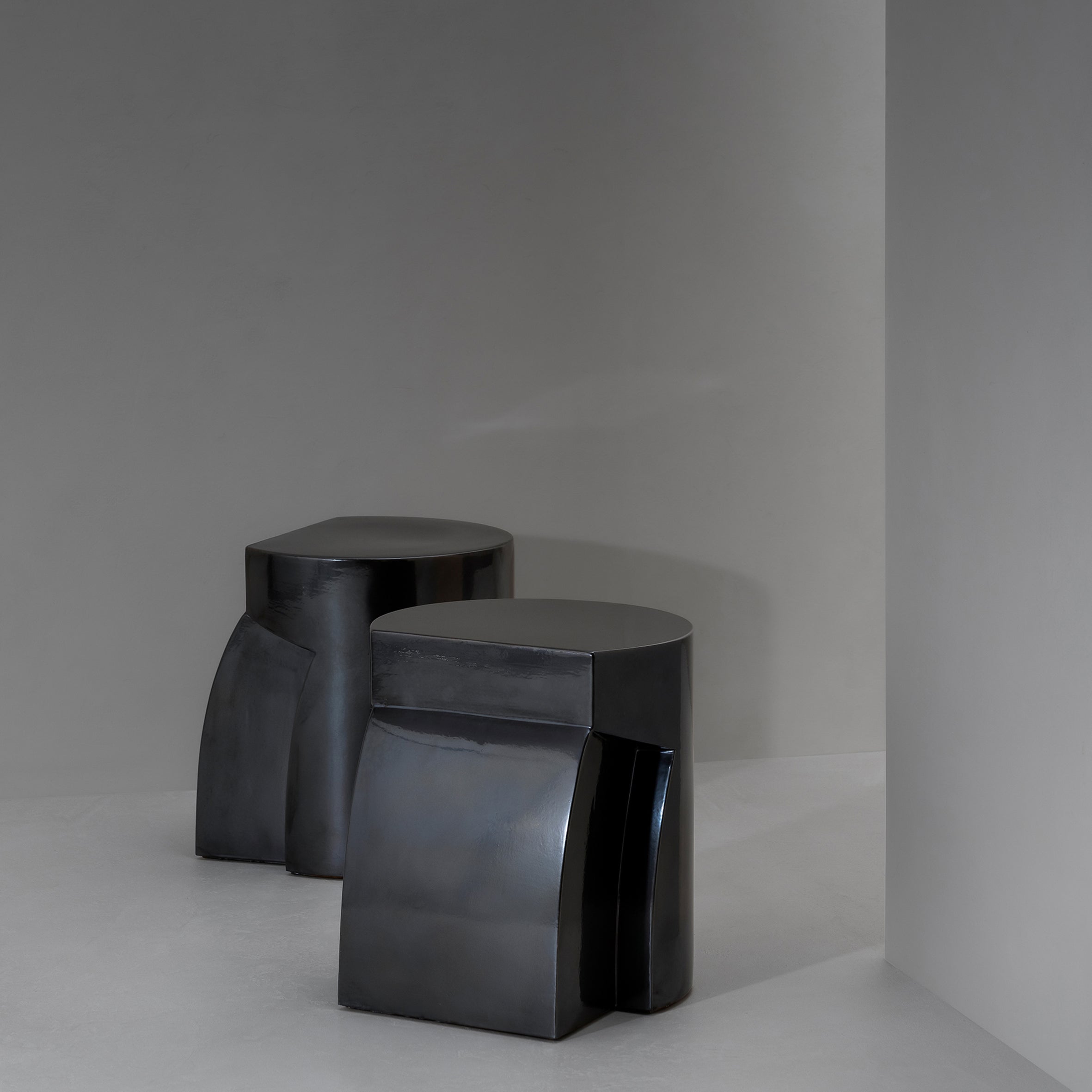 Zig Side Table / Stool