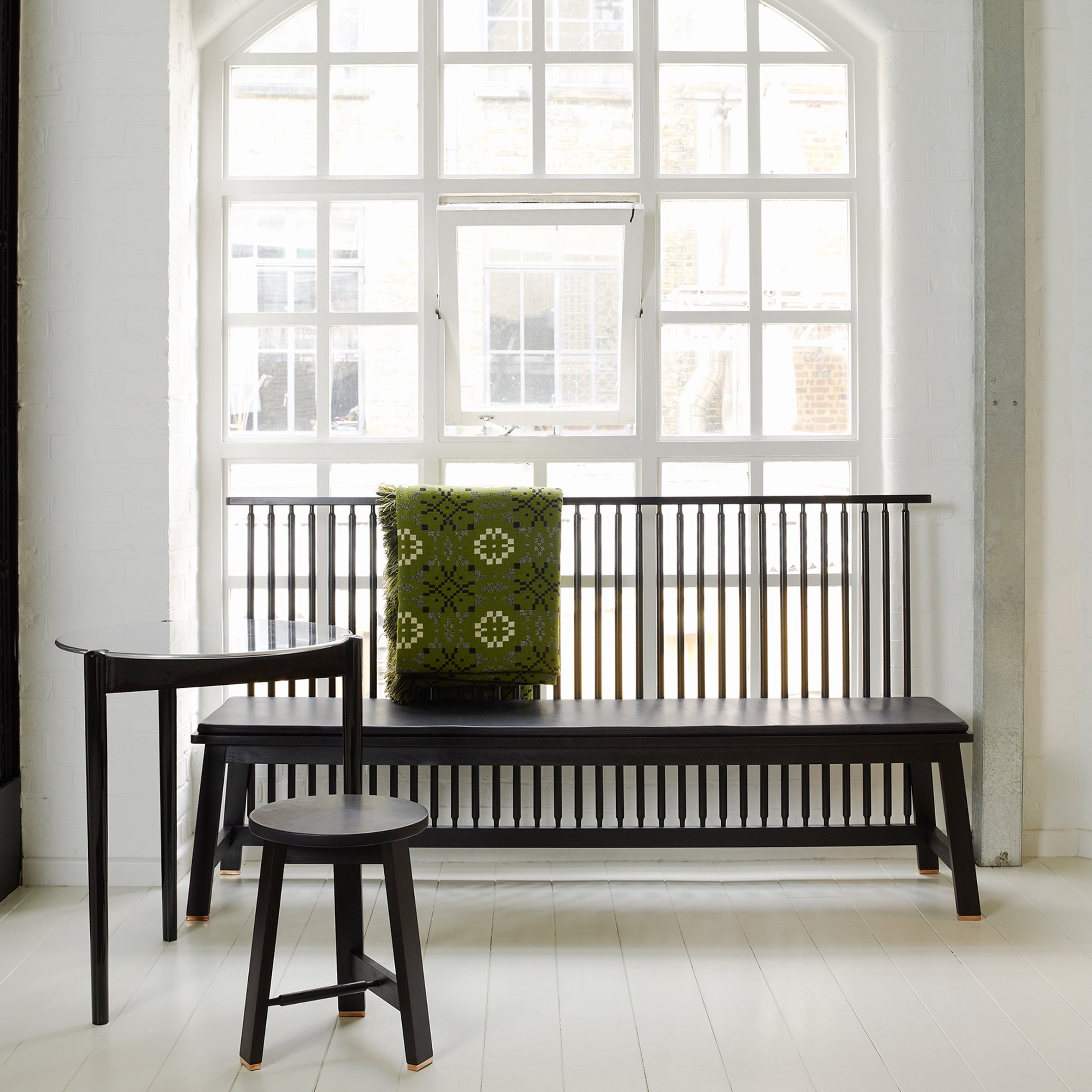 Bench w/Back