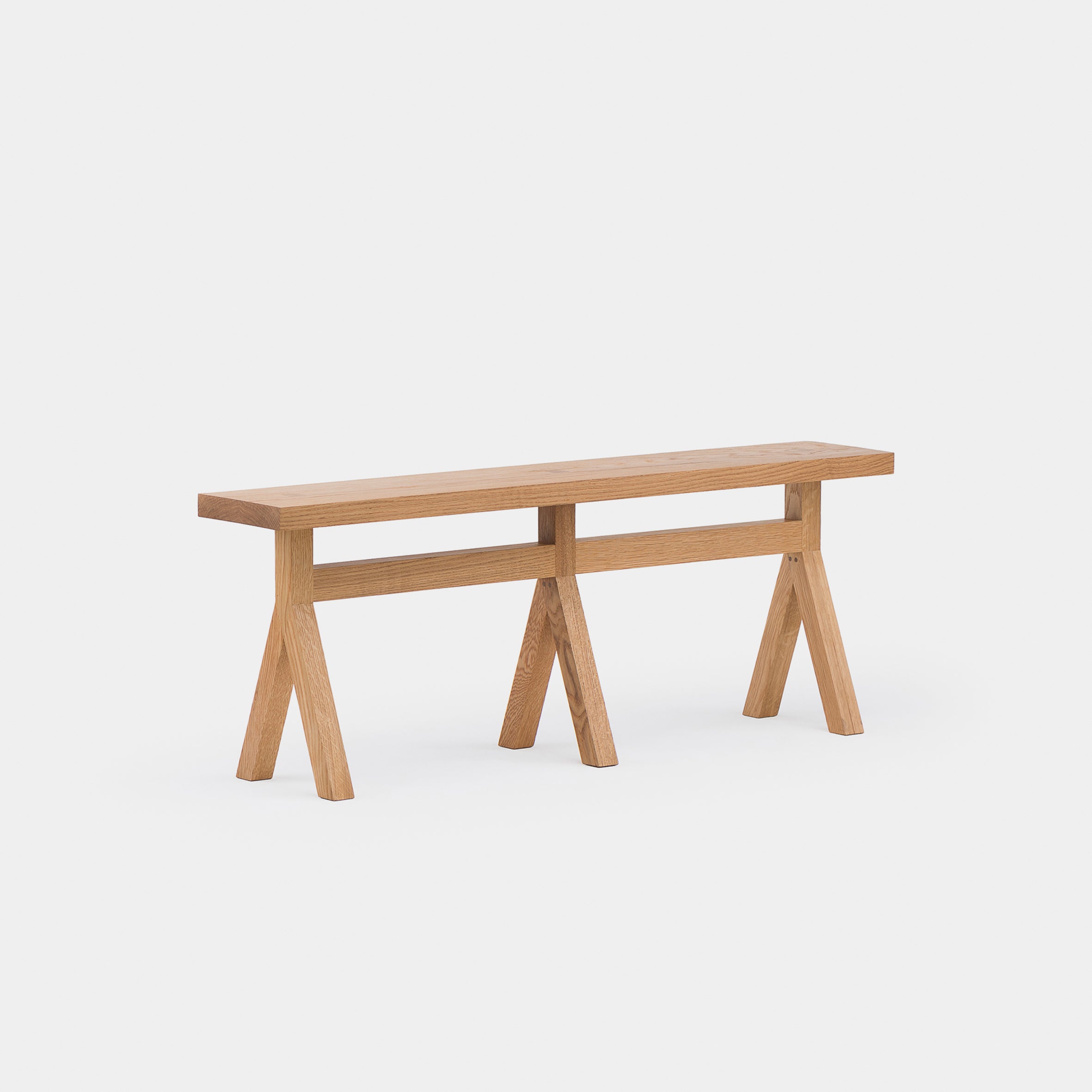 Commune Bench
