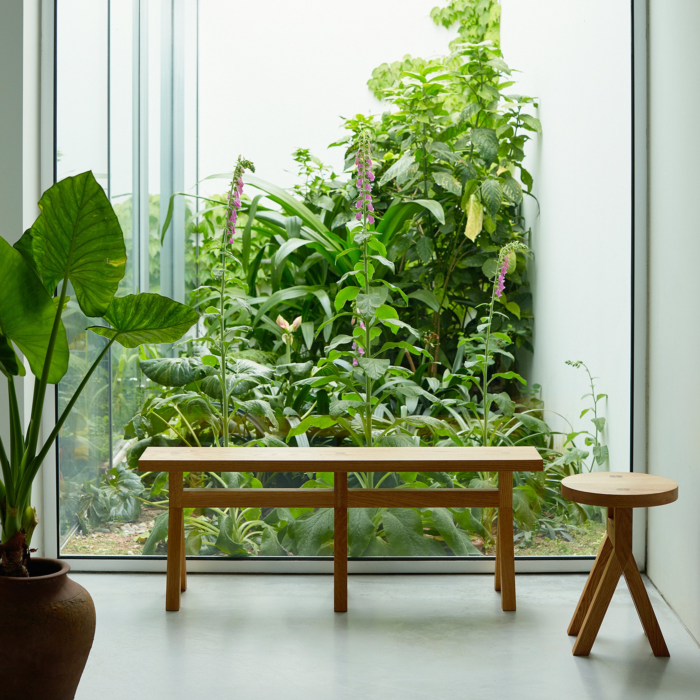 Commune Bench
