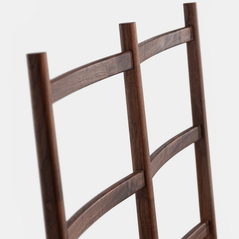Shaker Bench