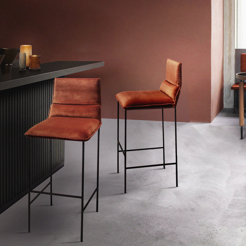 Jeeves Bar Chair