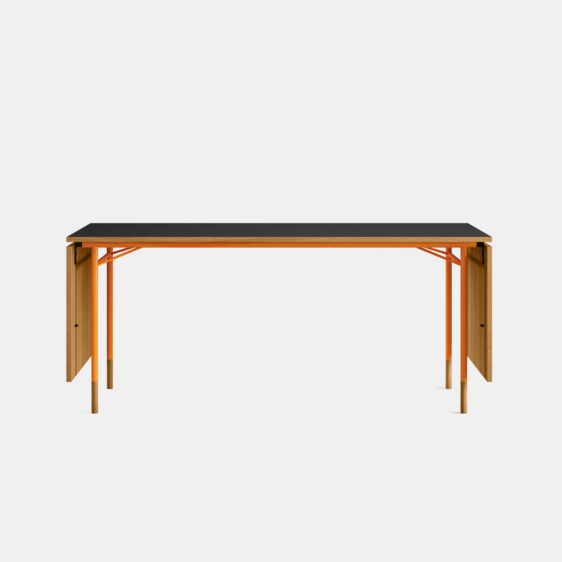 Nyhavn Extendable Dining Table
