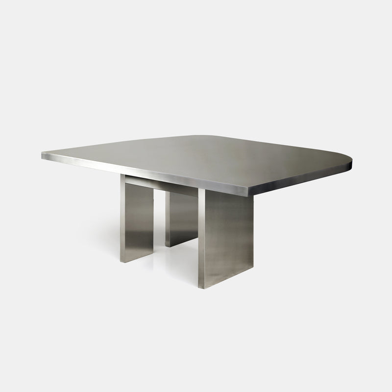 LS 16 Dining Table