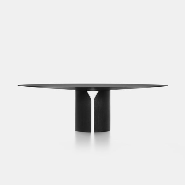 NVL Oval Dining Table