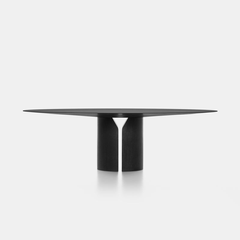 NVL Oval Dining Table