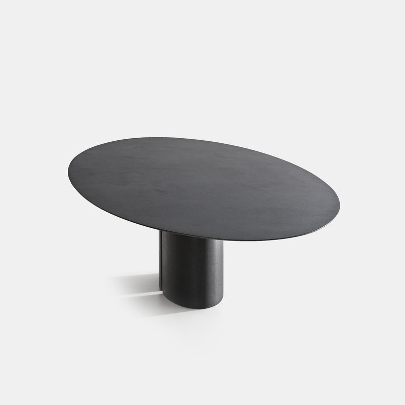 NVL Oval Dining Table