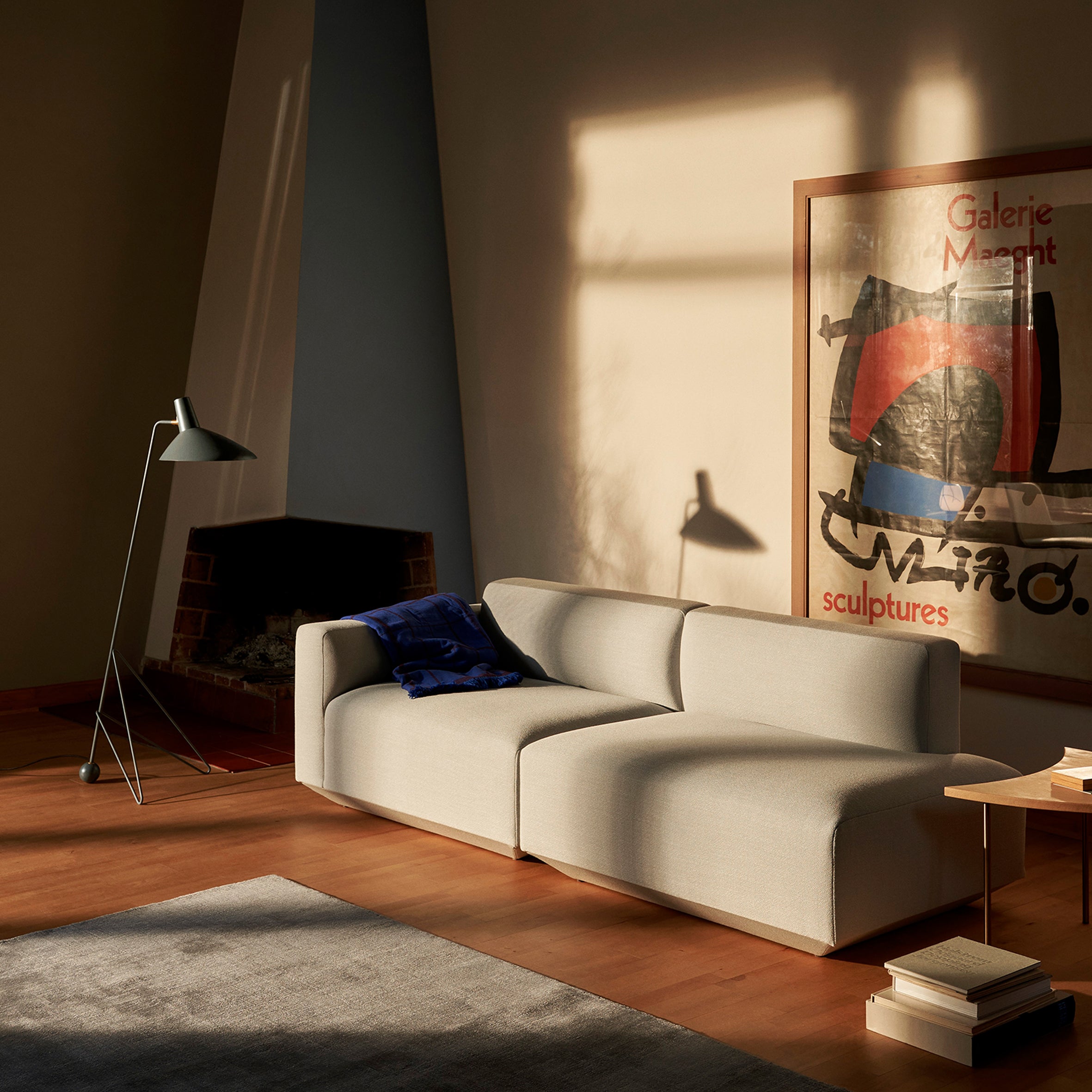 Tripod Floor Lamp HM8