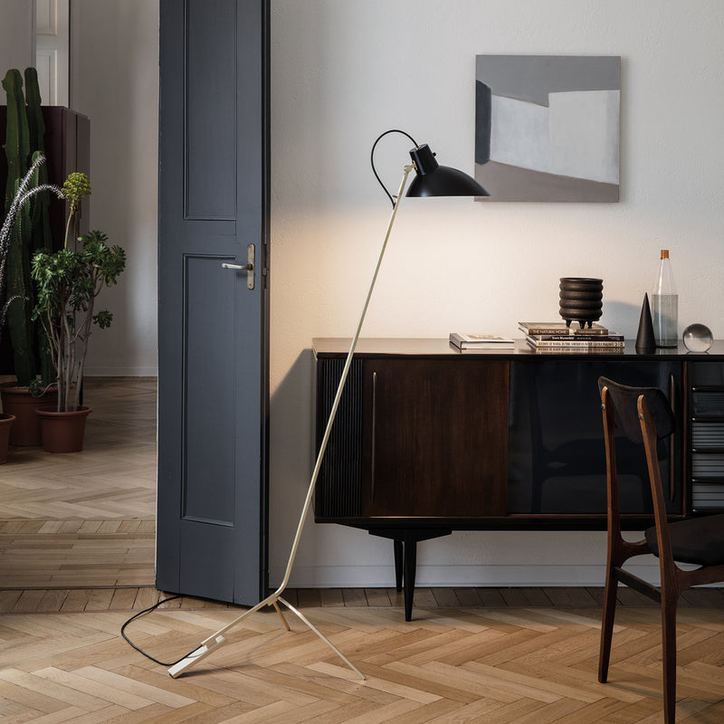 VV Cinquanta Floor Lamp - Monologue London