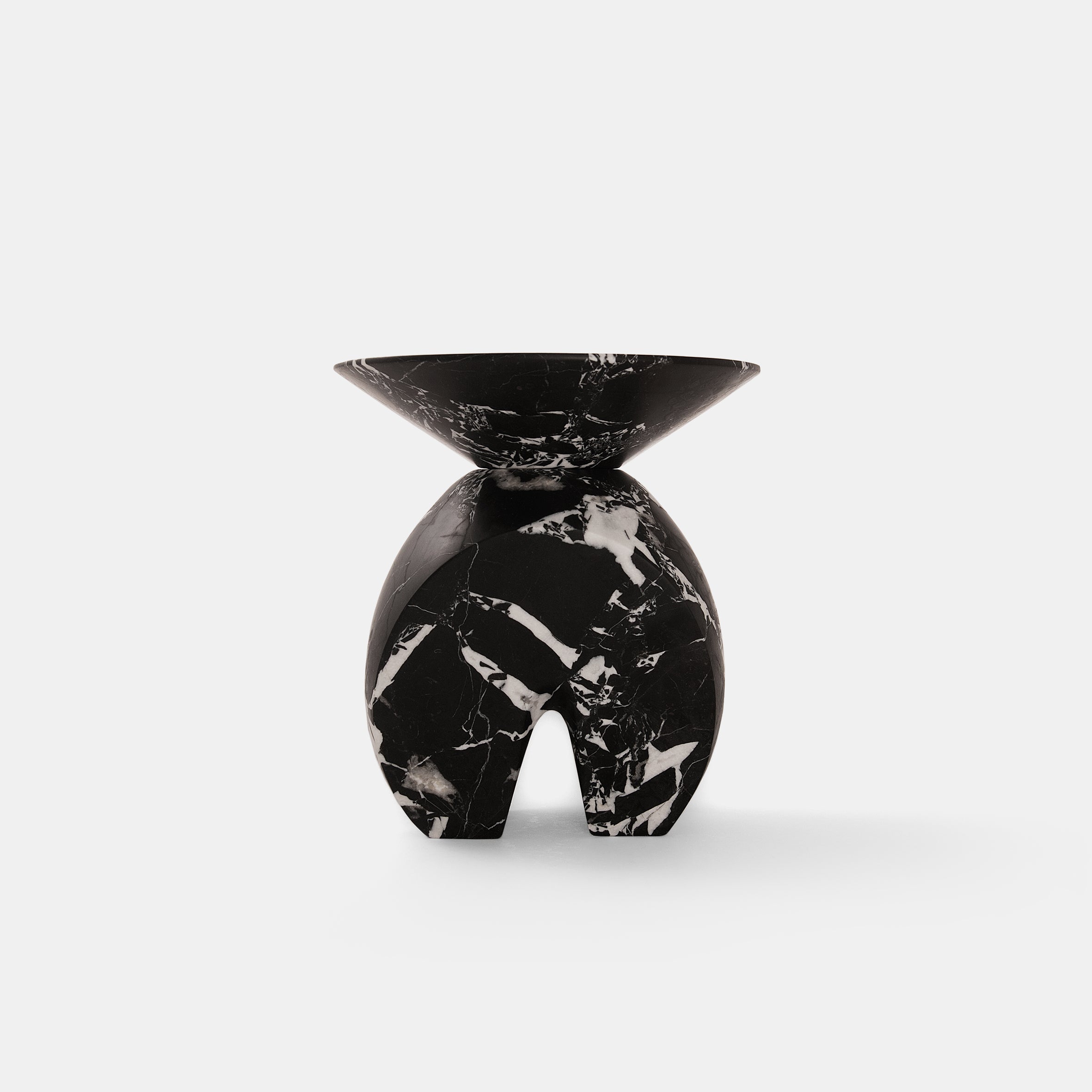 Avalon Vase - Iris - Monologue London