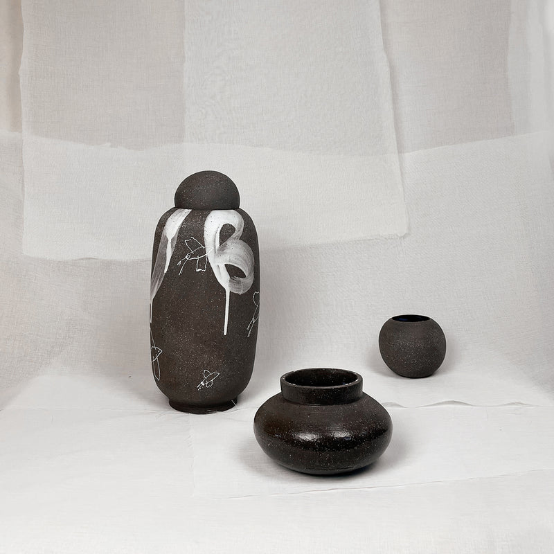 White Lava Vase - Blu