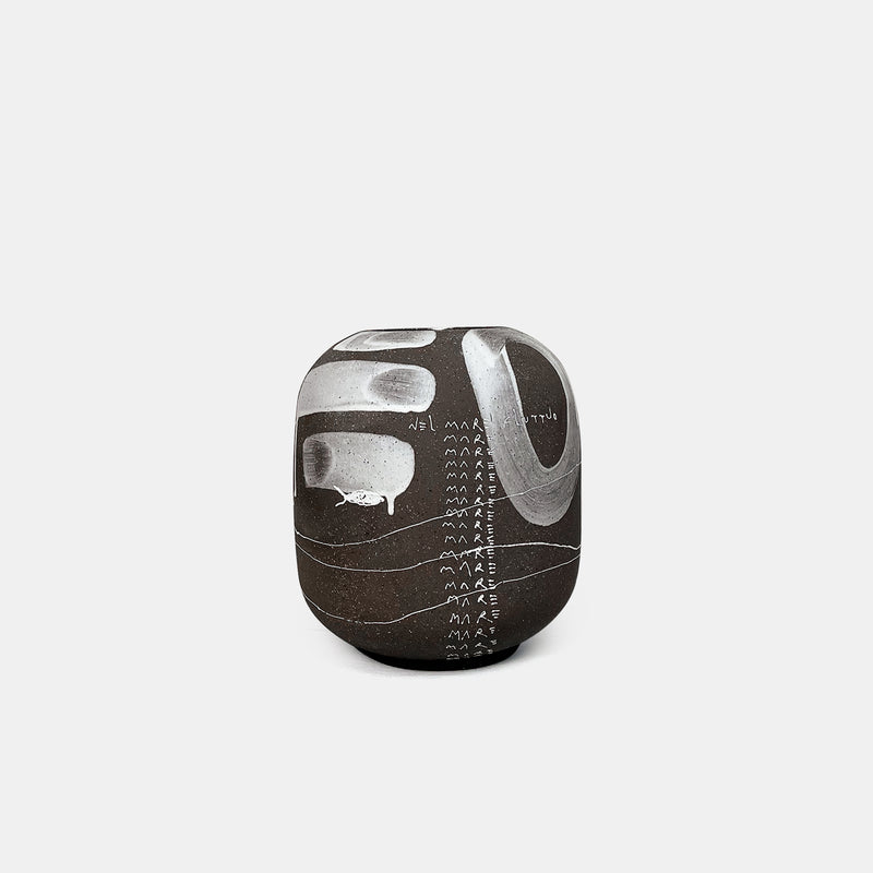White Lava Vase - Onde