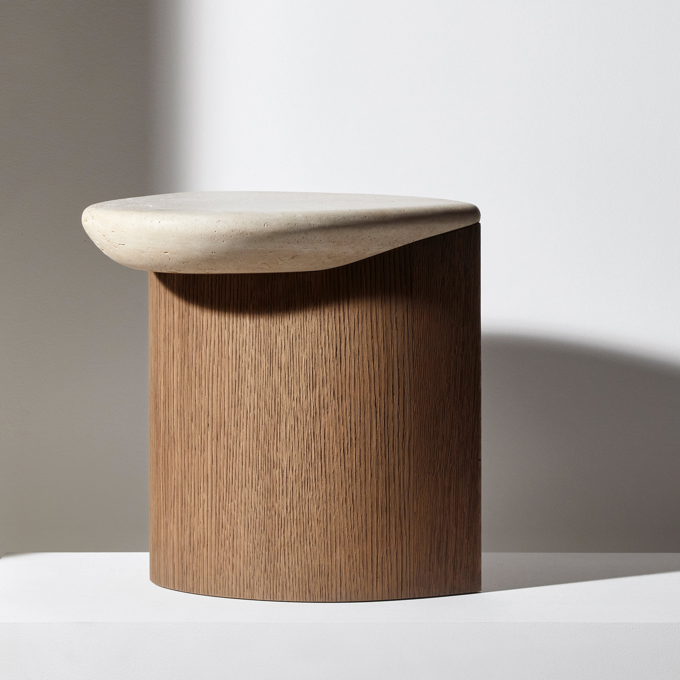 LADY R Side Table | Collection Particulière | Monologuelondon.com ...