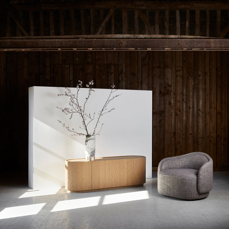 PIA Lounge Chair