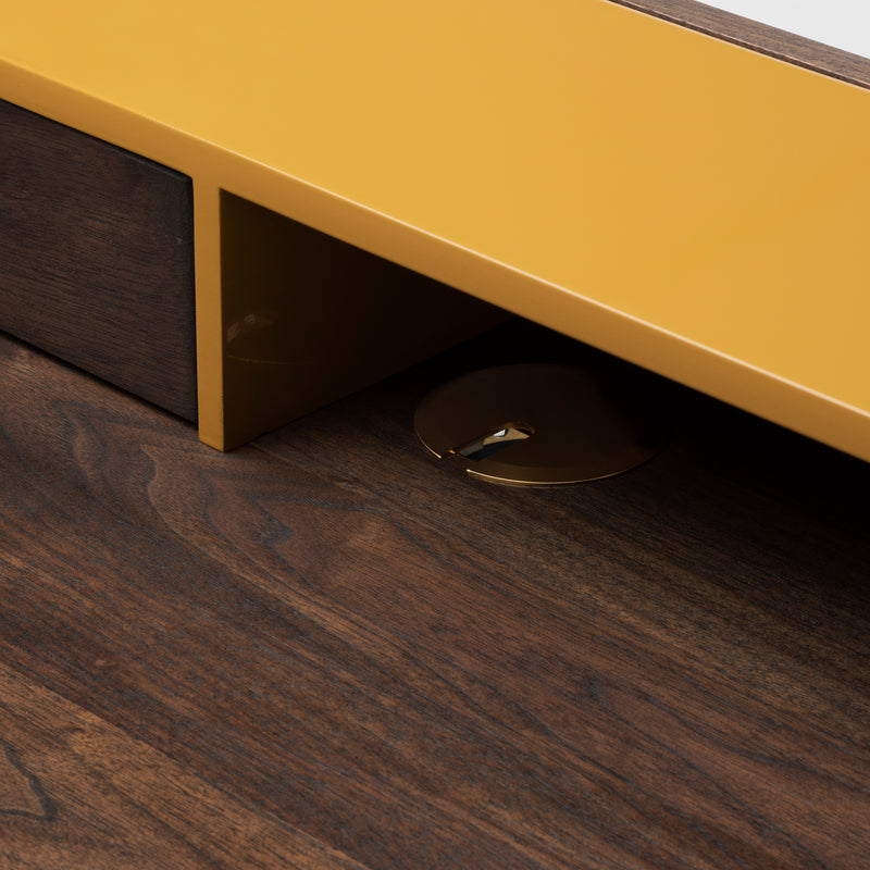 Harold Desk