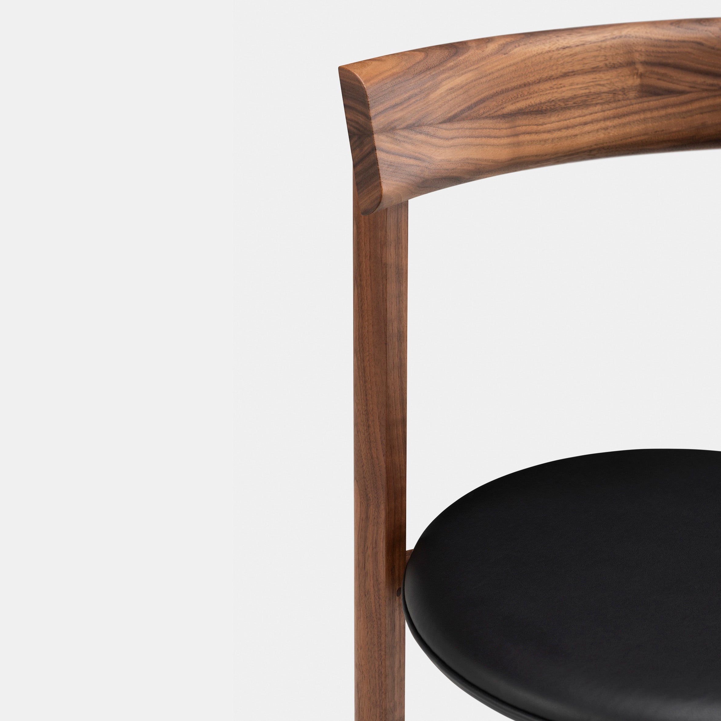 Petit 4 Chair