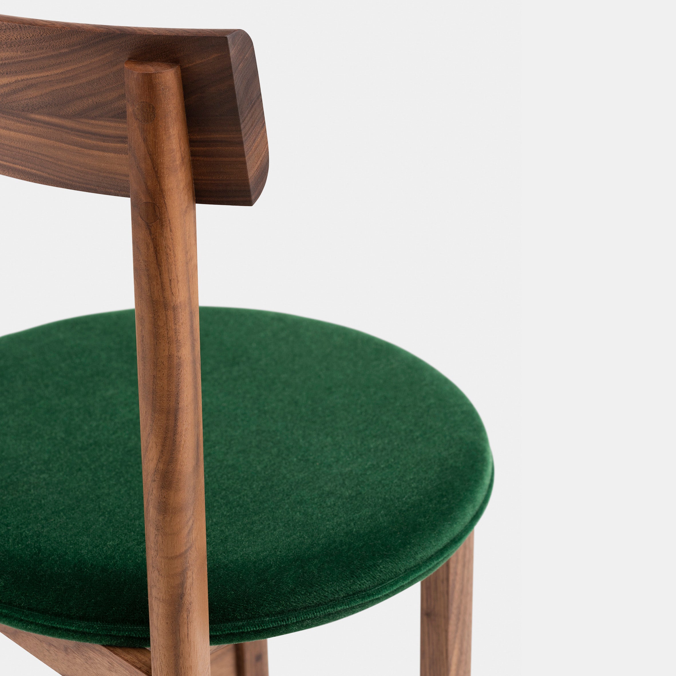 Petit 4 Chair