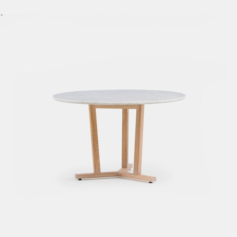 Shaker Round Table