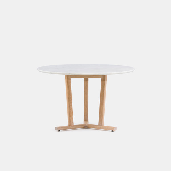 Shaker Round Table