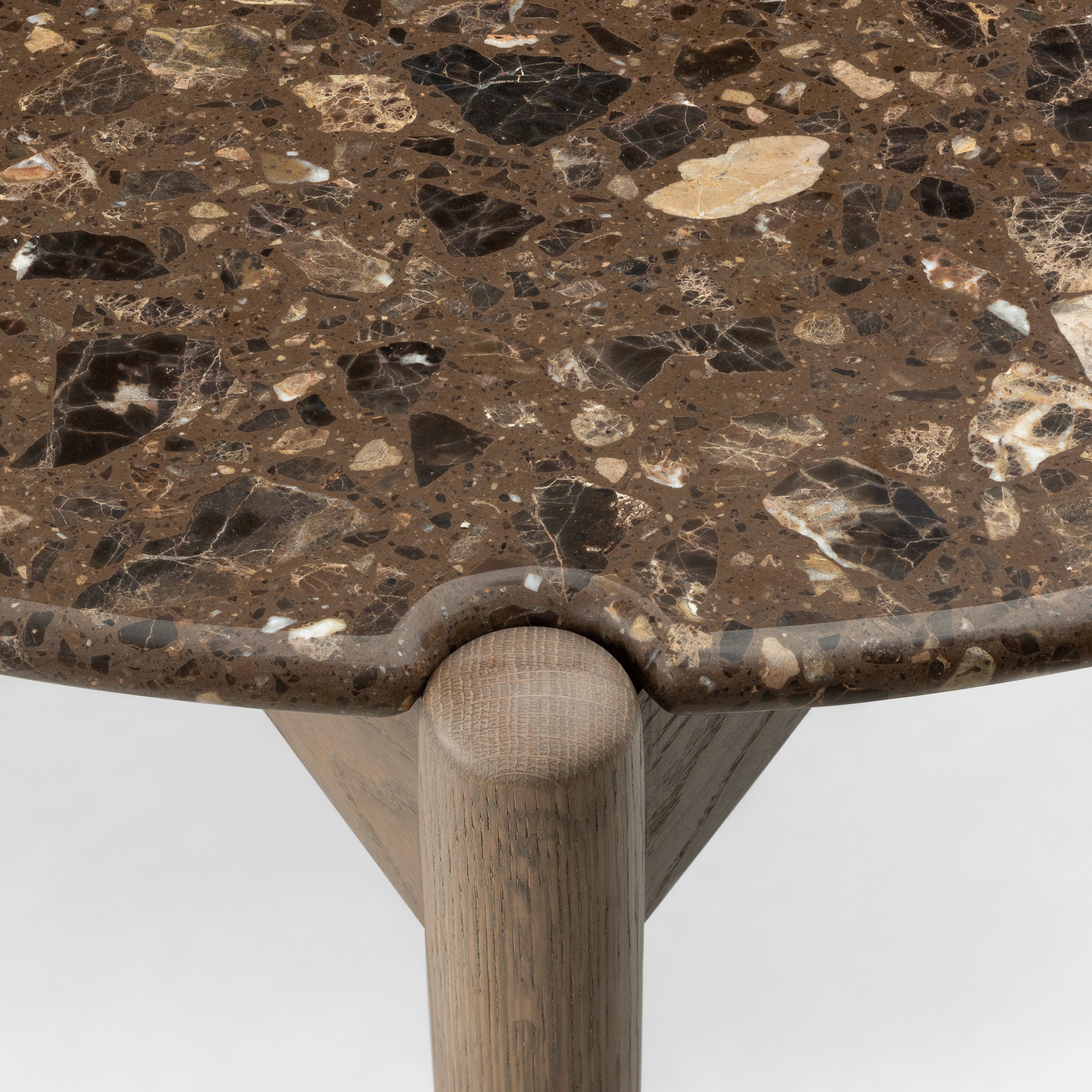 Sidekicks Round Dining Table