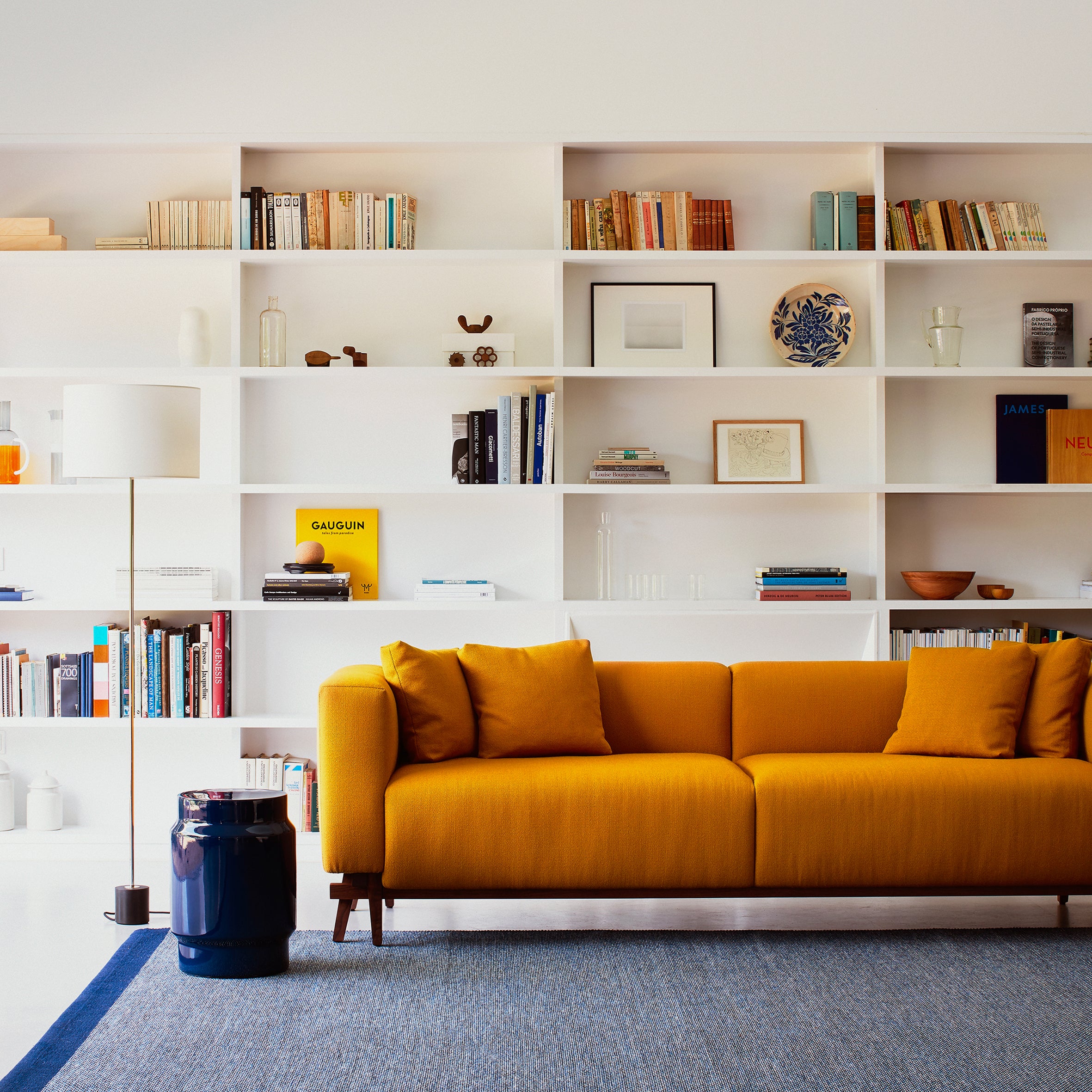 Sofa Eight