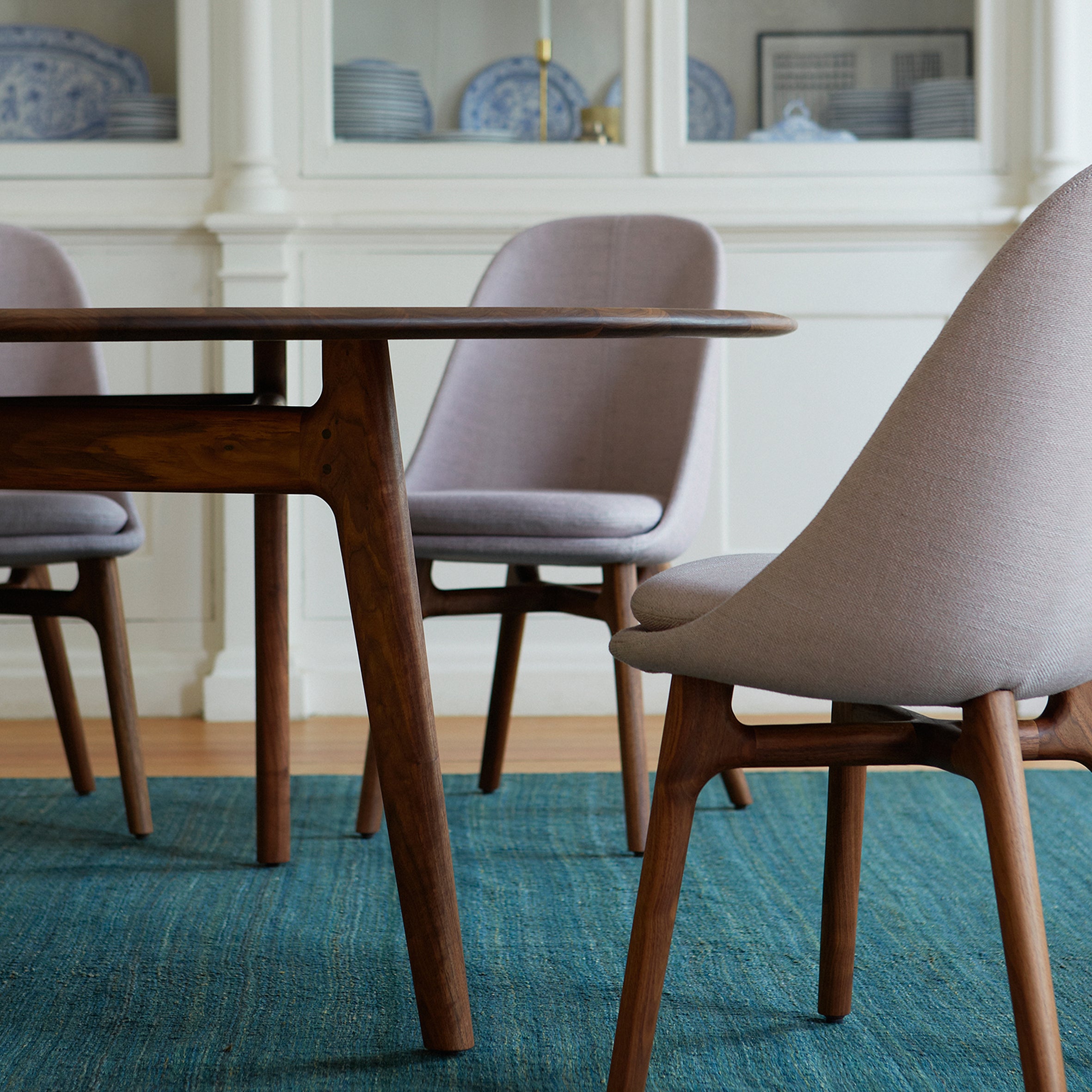 Solo Dining Chair