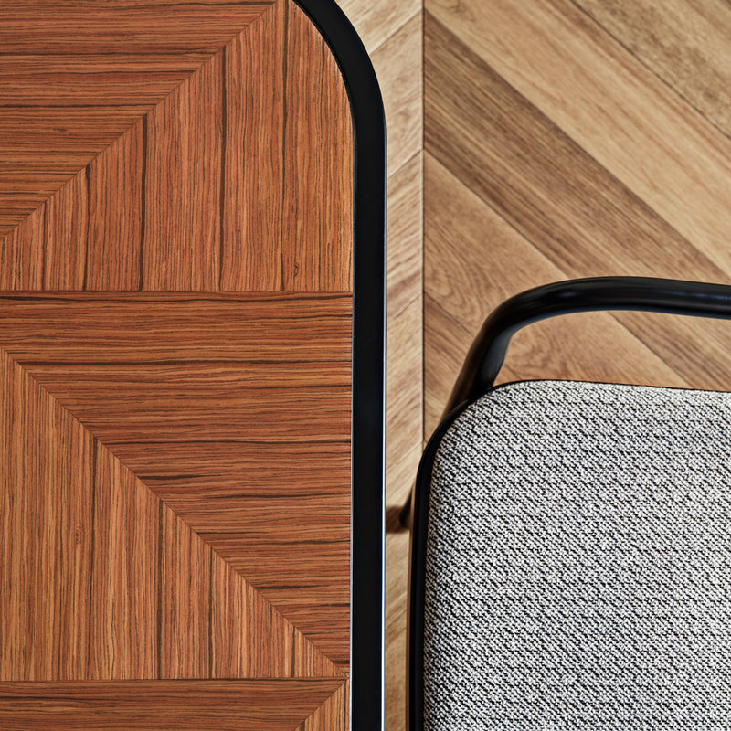 Caryllon Dining Table