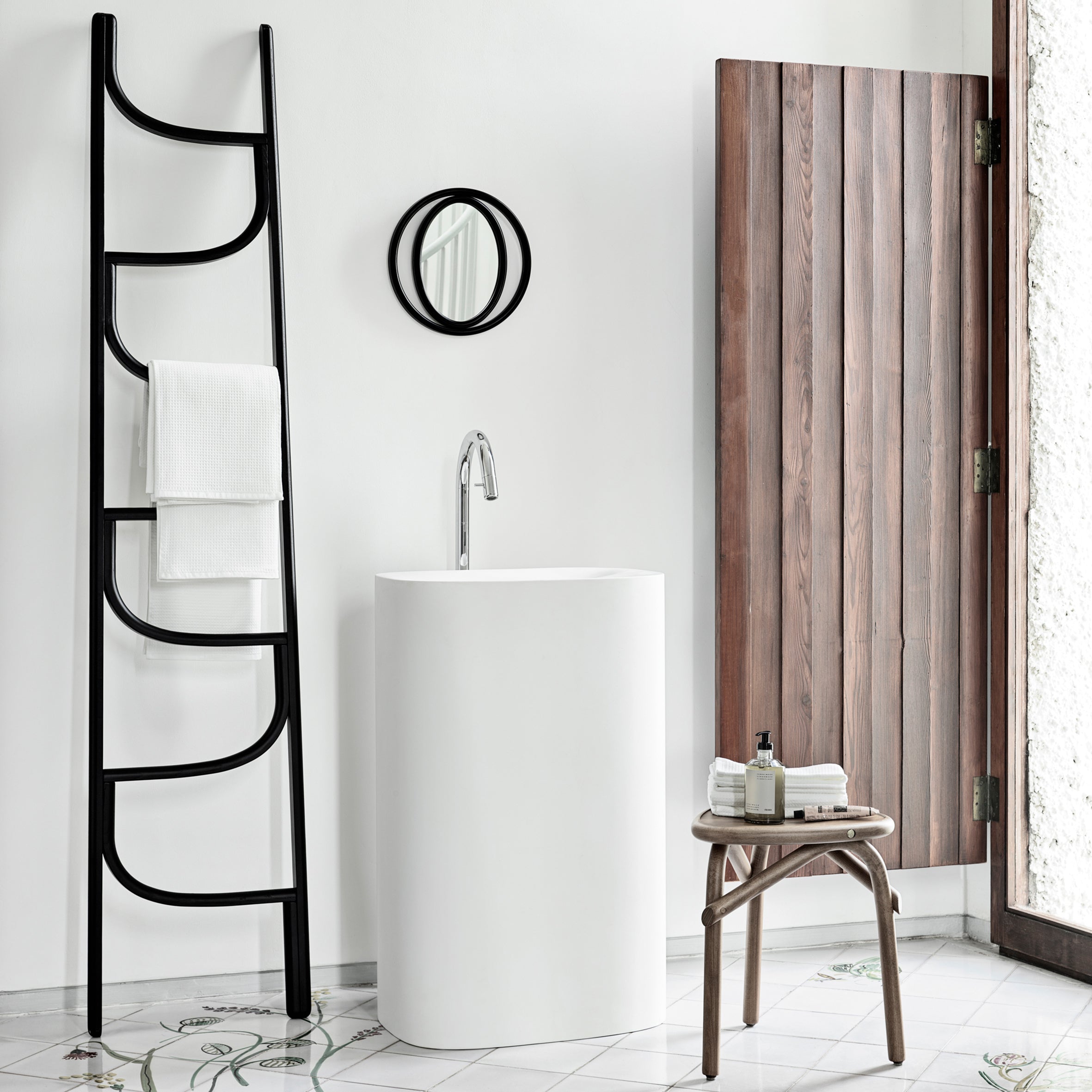 Trio Stool