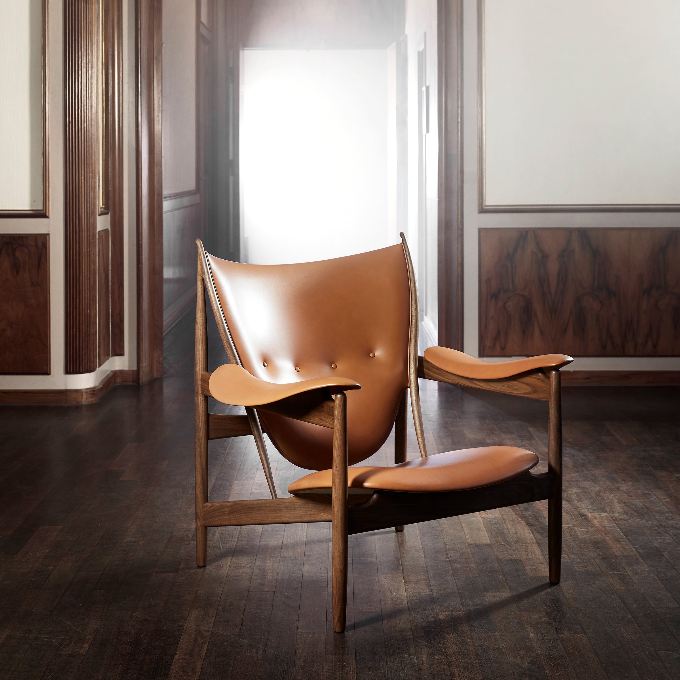 Chieftain Armchair