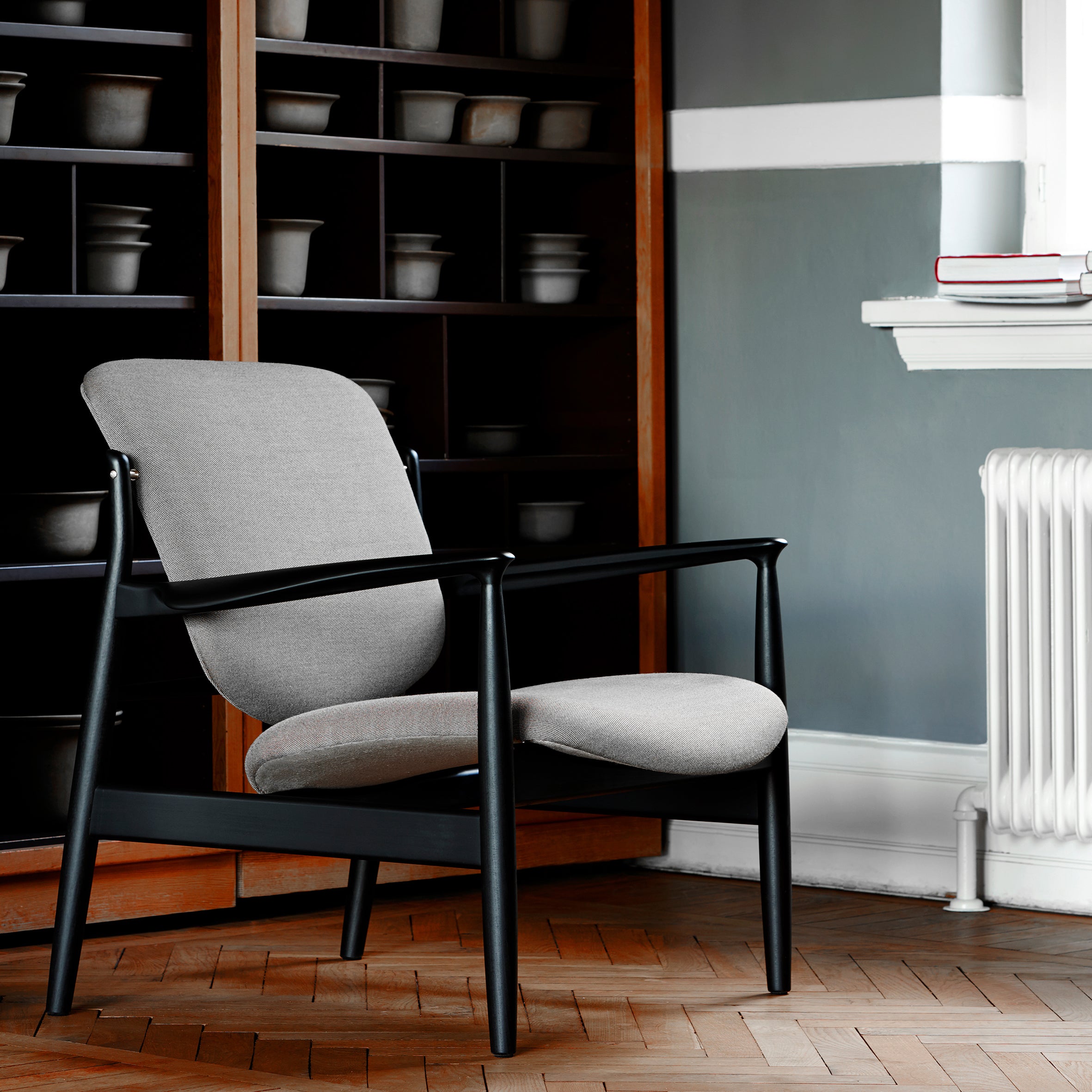 France Lounge Chair
