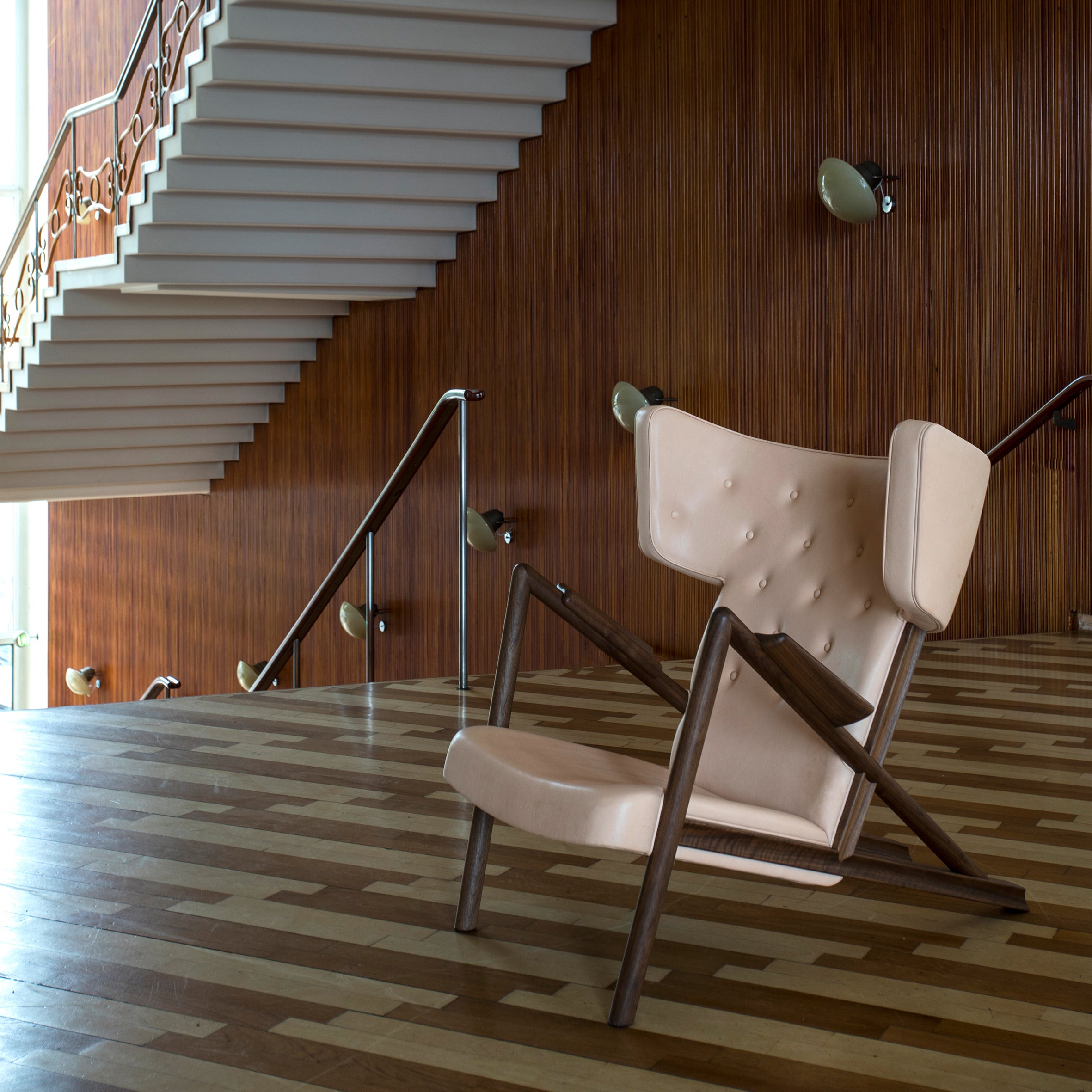 Grasshopper Chair
