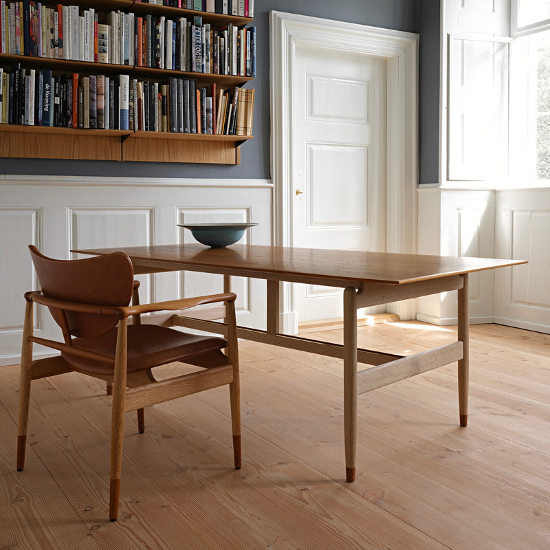 Kaufmann Dining Table