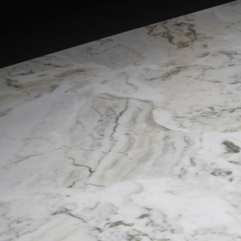 Lamina Dining Table